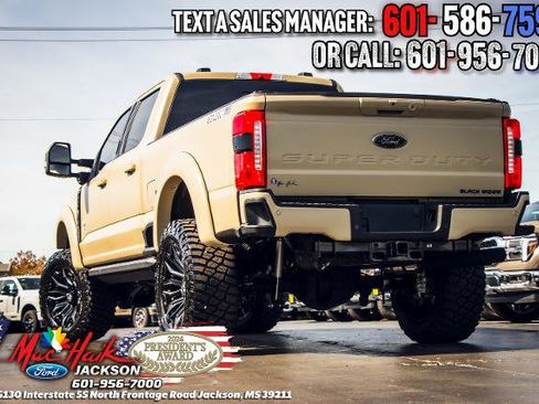 New 2026 Ford F250 Lariat w/ Black Appearance Package image 8