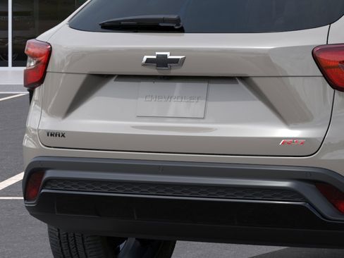 New 2026 Chevrolet Trax RS w/ Driver Confidence Package image 16