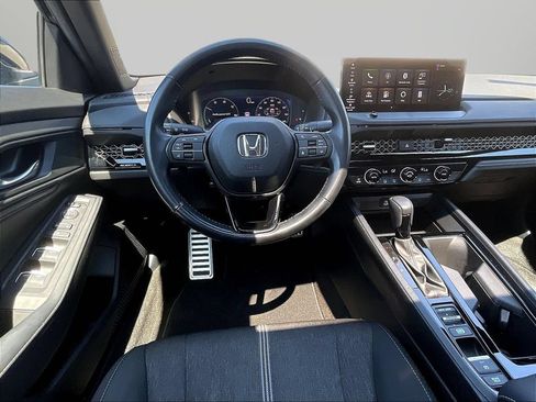 Used 2024 Honda Accord Sport image 10