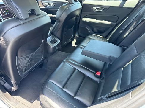 Used 2024 Volvo S60 B5 Plus AWD/4WD image 20