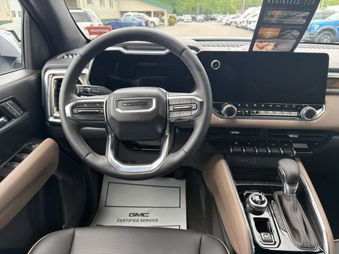 New 2026 GMC Canyon Denali AWD/4WD image 16