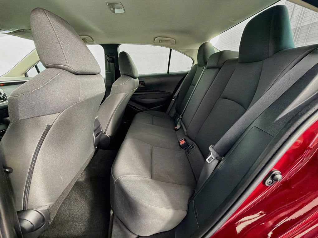 Used 2022 Toyota Corolla LE w/ LE Convenience Package FWD image 32