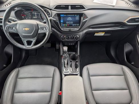 Used 2023 Chevrolet TrailBlazer ACTIV w/ Convenience Package image 5