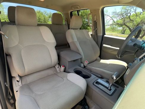 Used 2012 Nissan Frontier SV RWD image 25