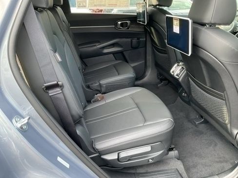 New 2025 Kia Sorento EX w/ Panoramic Sunroof Package image 27