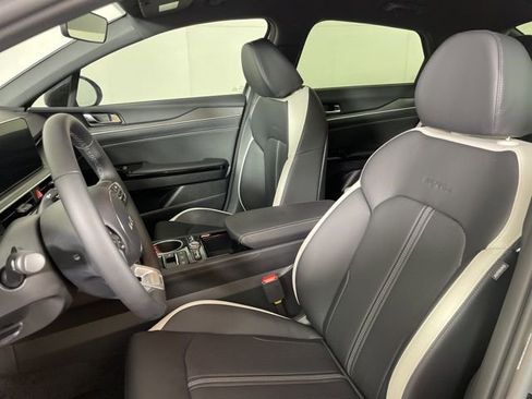 New 2026 Kia K5 GT-Line image 18
