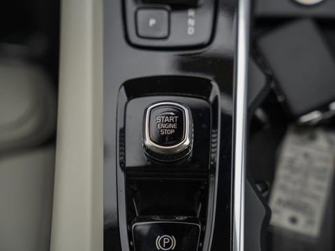 New 2026 Volvo XC60 T8 Ultra w/ Protection Package Premier image 27