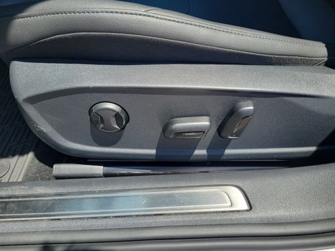 Used 2022 Volkswagen Arteon SE FWD image 25