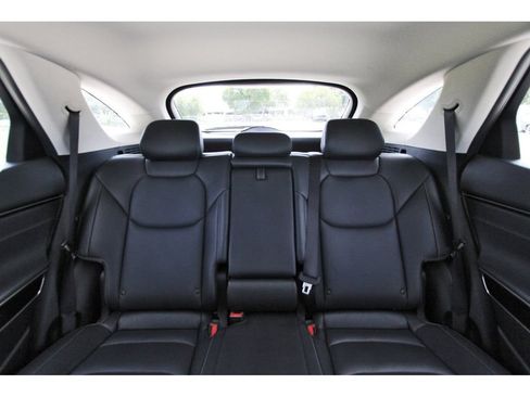 Used 2025 Genesis GV70 2.5T AWD/4WD image 14