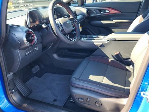 New 2026 Chevrolet Equinox EV RS image 7