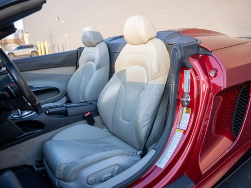 Used 2011 Audi R8 V10 image 15