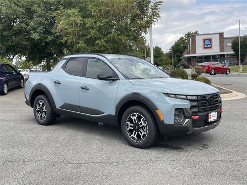 New 2025 Hyundai Santa Cruz XRT image 2