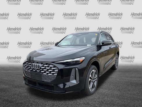 Used 2025 Audi Q5 Premium AWD/4WD image 5