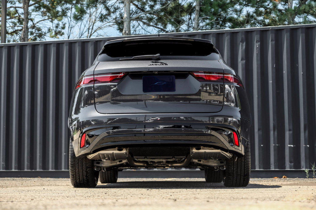 New 2026 Jaguar F-PACE R-Dynamic S AWD/4WD image 7