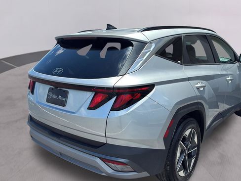 Used 2025 Hyundai Tucson SEL FWD image 22