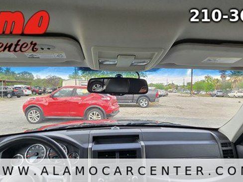 Used 2012 Jeep Liberty Sport image 37