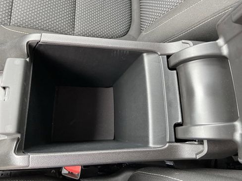 Used 2022 GMC Acadia SLE w/ Driver Convenience Package image 41