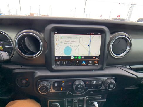 Used 2023 Jeep Wrangler Unlimited Rubicon 4xe w/ Cold Weather Group AWD/4WD image 21