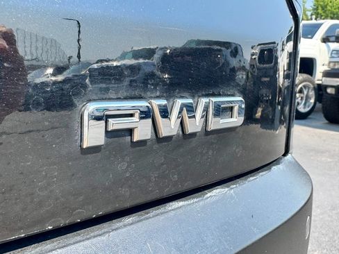 Used 2019 GMC Acadia SLT AWD/4WD image 40