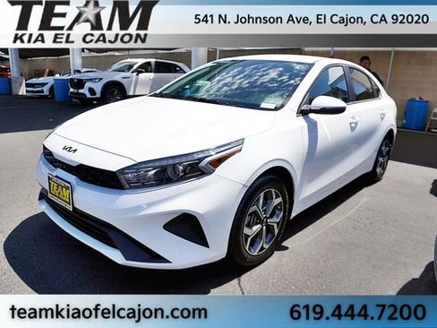 Certified 2023 Kia Forte LXS w/ LXS Technology Package FWD image 1