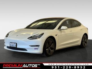 Used 2018 Tesla Model 3 Mid Range image 1