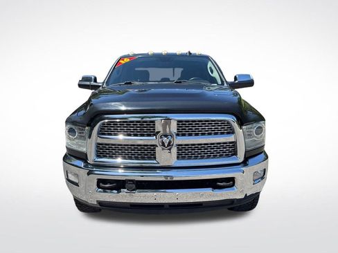 Used 2016 RAM 2500 Laramie w/ Convenience Group AWD/4WD image 2