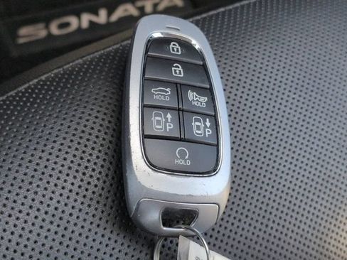 Used 2021 Hyundai Sonata Limited FWD image 29