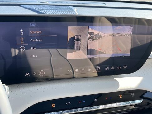 New 2026 Buick Enclave Avenir w/ Super Cruise Package AWD/4WD image 33