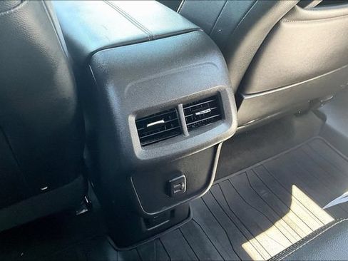 Used 2023 GMC Terrain AT4 AWD/4WD image 11