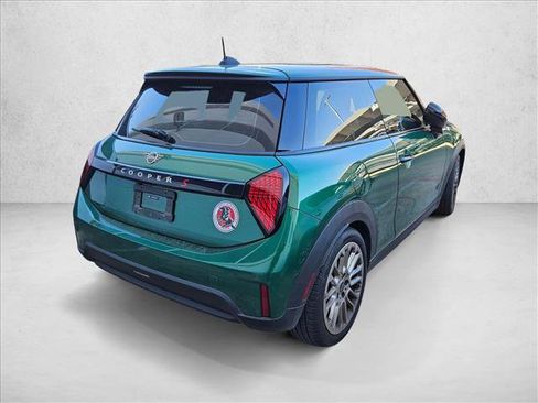 Certified 2025 MINI Cooper S image 8