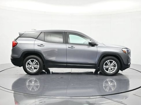 Used 2021 GMC Terrain SLE FWD image 4