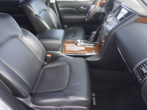 Used 2018 INFINITI QX80 4WD w/ Driver Assistance Package image 23
