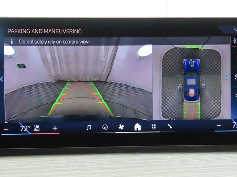 New 2026 BMW 330i Sedan w/ Premium Package image 15