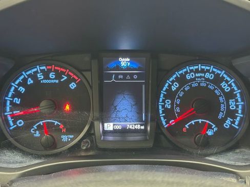 Used 2021 Toyota Tacoma SR w/ SR Convenience Package RWD image 2