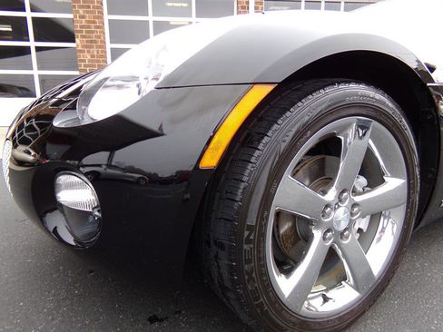 Used 2007 Pontiac Solstice Convertible w/ Premium Package image 7