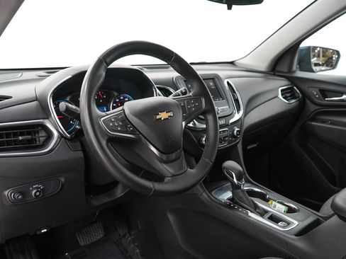 Used 2024 Chevrolet Equinox LT FWD image 24