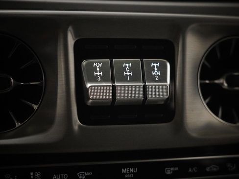 Certified 2022 Mercedes-Benz G 550 image 25