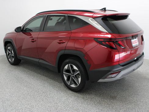 Used 2025 Hyundai Tucson SEL AWD/4WD image 9