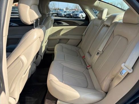 Used 2017 Lincoln MKZ Reserve w/ Climate Package image 30