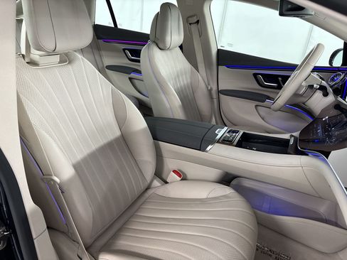 Certified 2023 Mercedes-Benz EQS 580 4MATIC Sedan image 23