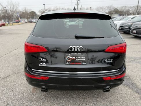 Used 2017 Audi Q5 2.0T Premium Plus w/ Technology Package image 9