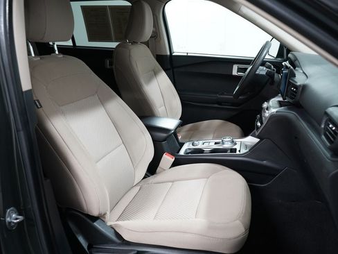 Certified 2022 Ford Explorer 4WD image 28