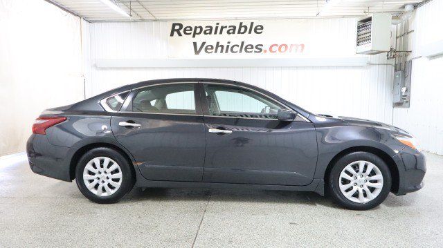 Used 2018 Nissan Altima 2.5 S w/ S Convenience Package FWD image 4