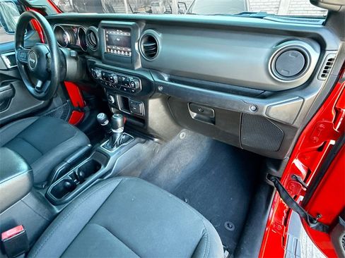 Used 2023 Jeep Gladiator Sport w/ Trailer Tow Package image 31