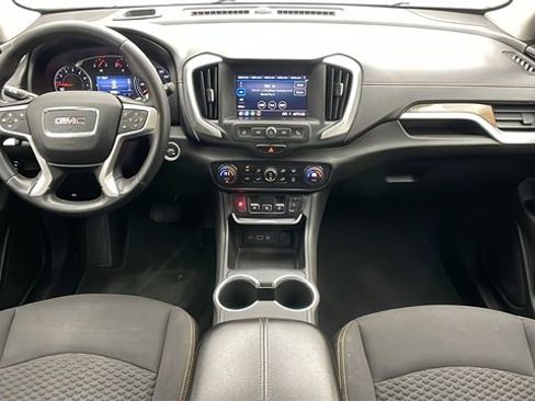 Used 2021 GMC Terrain SLE w/ Driver Convenience Package image 6