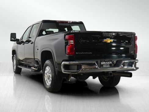 Used 2024 Chevrolet Silverado 3500 LT w/ Safety Package AWD/4WD image 3