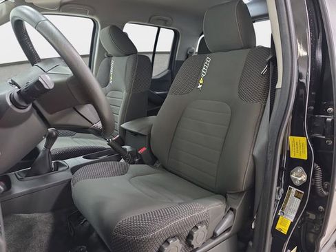 Used 2016 Nissan Frontier PRO-4X AWD/4WD image 14