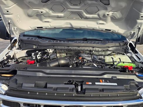 New 2026 Ford F450 XL w/ XL Chrome Package image 27