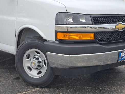 New 2025 Chevrolet Express 3500 w/ Power Convenience Package image 3