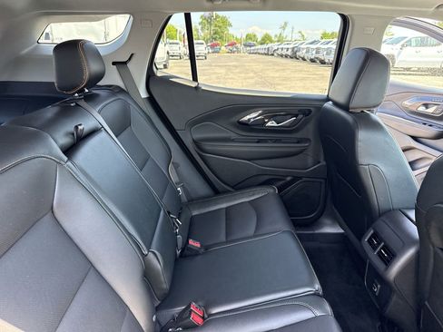 Certified 2024 GMC Terrain AT4 w/ Infotainment Package II AWD/4WD image 34
